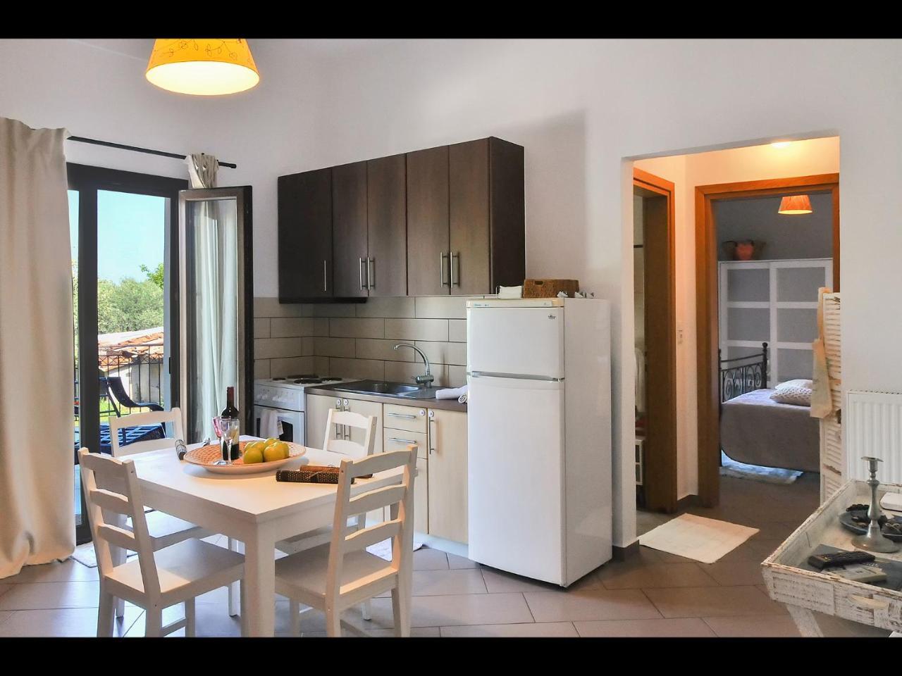 Athanasia'S Apartments Prinos  Exterior photo